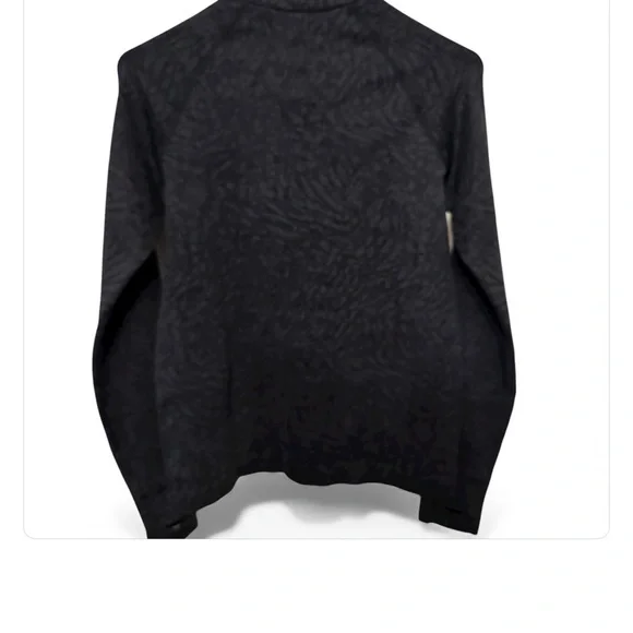 EUC Gymshark Women's Textured Black Bomber Jacket - Picture 2 of 3